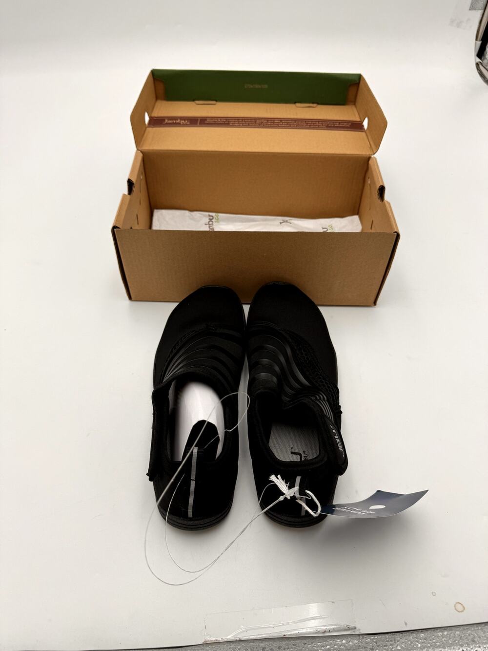 JBU Ariel Ready Water Shoes Women's NIB Size 6